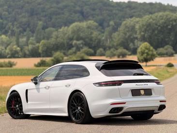 Porsche Panamera II GTS — photo 16