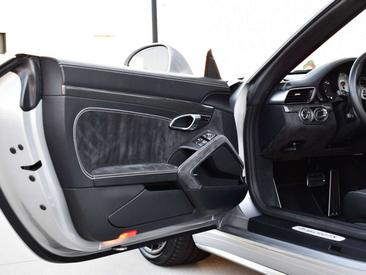 Porsche 991 II GTS — photo 9