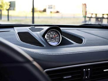 Porsche 991 II GTS — photo 15
