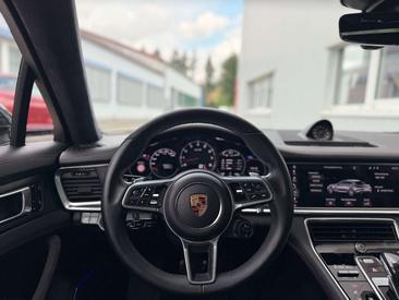 Porsche Panamera II GTS — photo 26