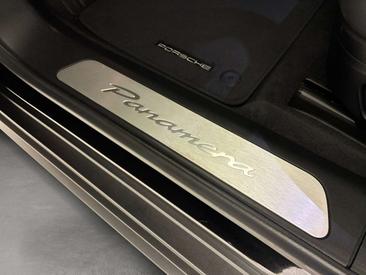 Porsche Panamera I — photo 21