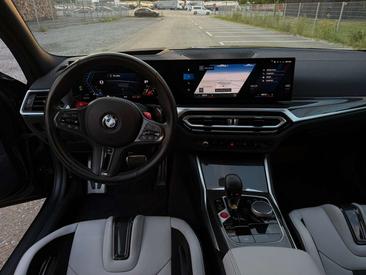 BMW M3 Competition XDrive — photo 12