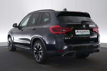 BMW iX3 — photo 9