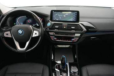 BMW iX3 — photo 13