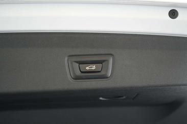 BMW I4 Business EDrive40 — photo 16