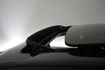 BMW iX3 — photo 28