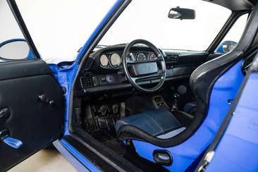 Porsche 964 II Carrera — photo 9