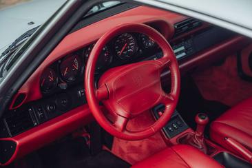 Porsche 993 Carrera — photo 12