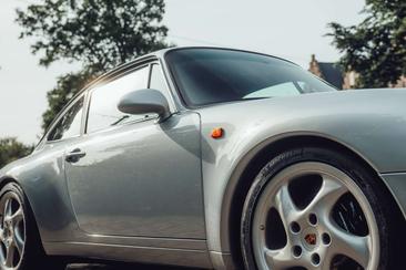 Porsche 993 Carrera — photo 14