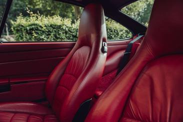 Porsche 993 Carrera — photo 17