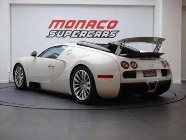 Bugatti Veyron Grand Sport — photo 3