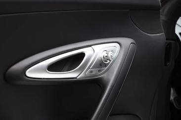 Bugatti Veyron Grand Sport — photo 22