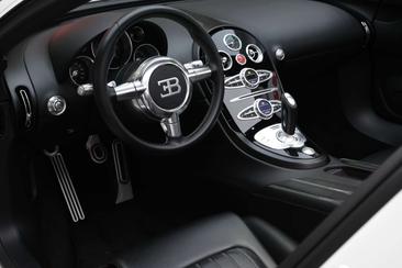 Bugatti Veyron Grand Sport — photo 37