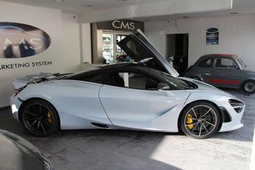 McLaren 720S — photo 6