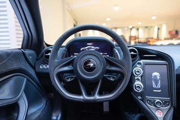 McLaren 720S Spider — photo 24