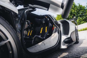McLaren Senna GTR — photo 13