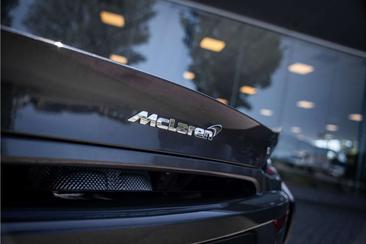 McLaren 540C — photo 32