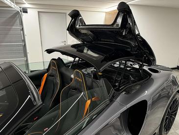 McLaren Artura Spider — photo 14