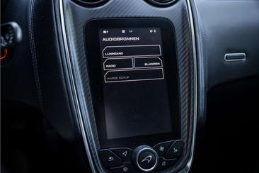 McLaren 540C — photo 47