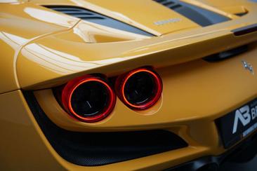 Ferrari F8 Spider — photo 16