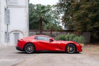 Ferrari 812 GTS