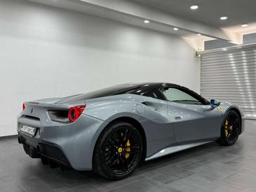 Ferrari 488 GTB — photo 9