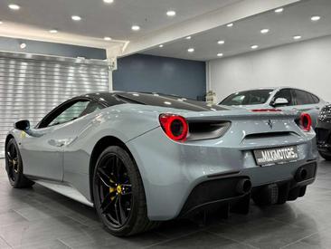 Ferrari 488 GTB — photo 10