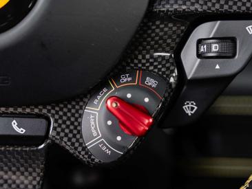 Ferrari F8 Tributo — photo 18