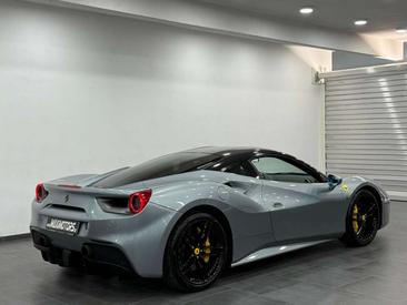 Ferrari 488 GTB — photo 12