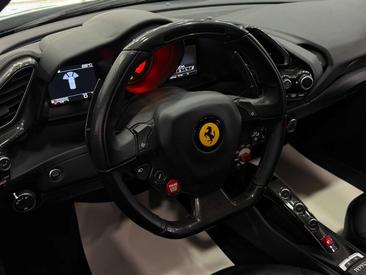 Ferrari 488 GTB — photo 17