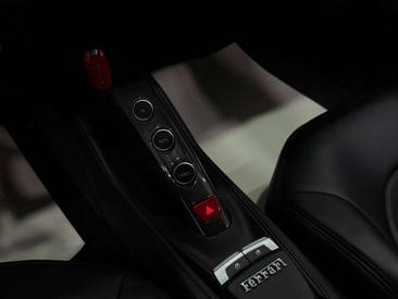 Ferrari 488 GTB — photo 22