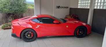 Ferrari 812 Superfast — photo 5