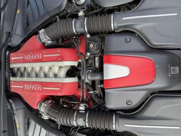 Ferrari FF — photo 5