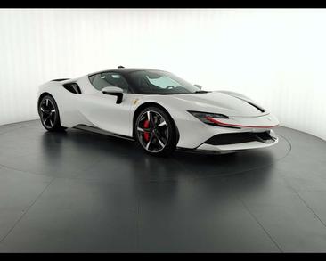 Ferrari SF90 Stradale — photo 9