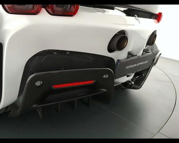 Ferrari SF90 Stradale — photo 17