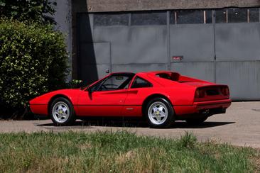 Ferrari 328 GTS — photo 6