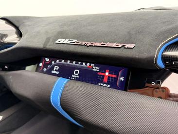 Ferrari 812 Competizione — photo 14