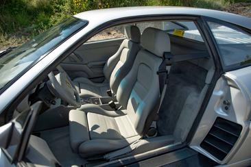 Ferrari F355 — photo 12