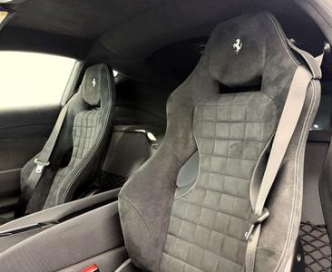 Ferrari 812 Competizione — photo 19