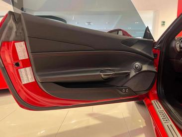 Ferrari 488 Spider — photo 12