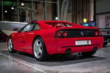 Ferrari F355 — photo 5