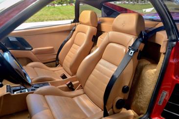 Ferrari F355 — photo 6