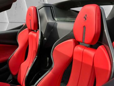Ferrari 296 GTS — photo 12