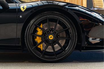 Ferrari F8 Spider — photo 12