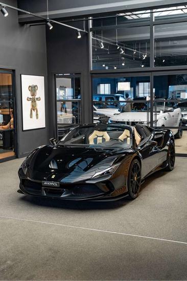 Ferrari F8 Spider — photo 23