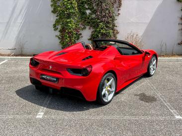 Ferrari 488 Spider — photo 13