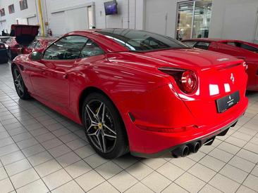 Ferrari California T — photo 5