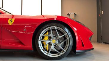Ferrari 812 Superfast — photo 5