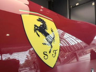 Ferrari 812 Superfast — photo 6