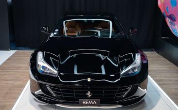 Ferrari GTC4Lusso — photo 2